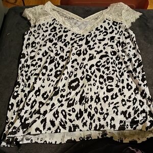 Leopard Print Lace Trim Top